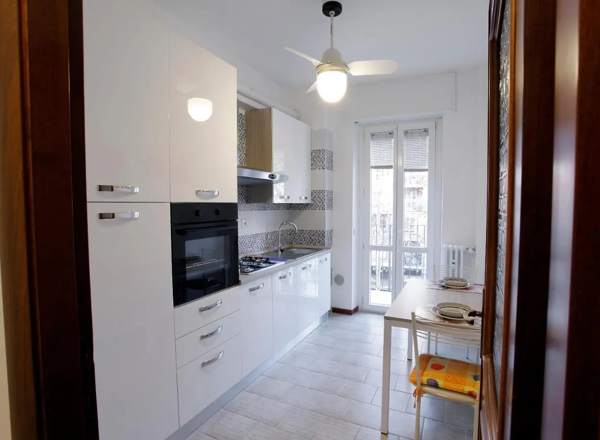 Bilocale Tortona District Apartment Milan Italy